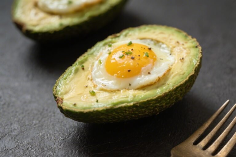 Avocado Egg Boats – A Simple, Satisfying Breakfast